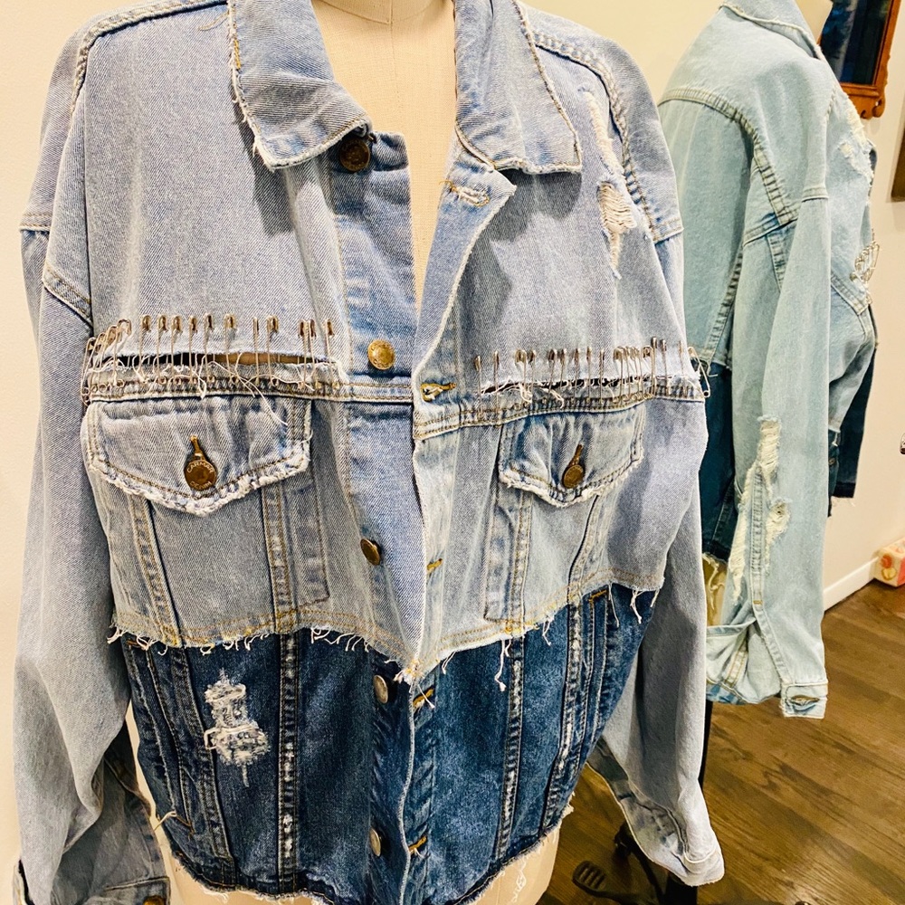 NWT Denim Jacket LF Carmar Safety Pin Denim Duo M